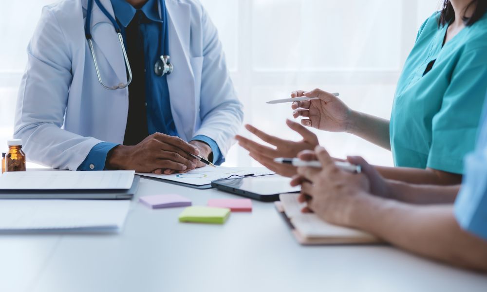 4 Ways To Improve Safety Communication in Healthcare