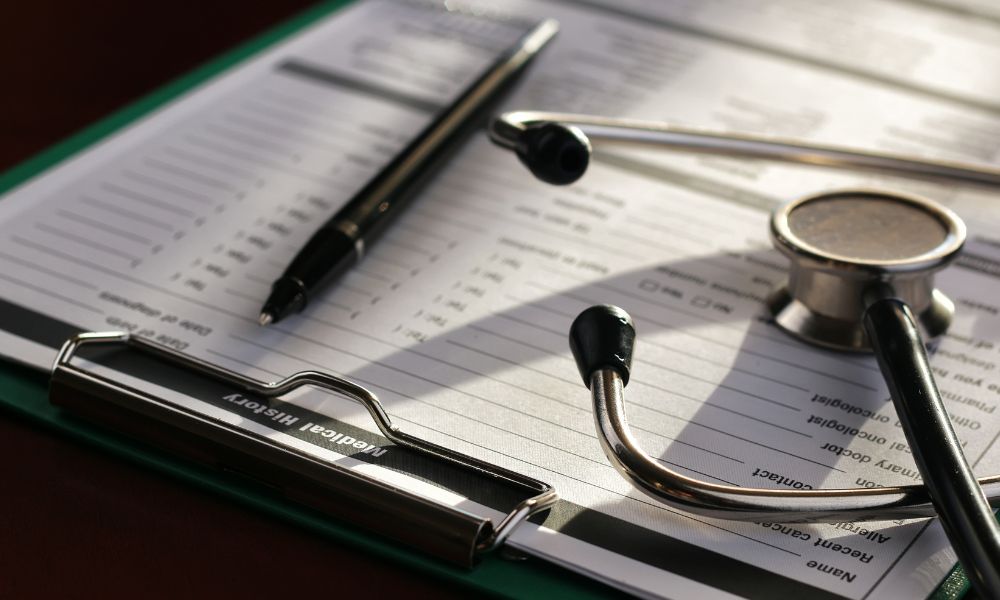 5 Tips for HIPAA-Compliant Medical Record Sharing